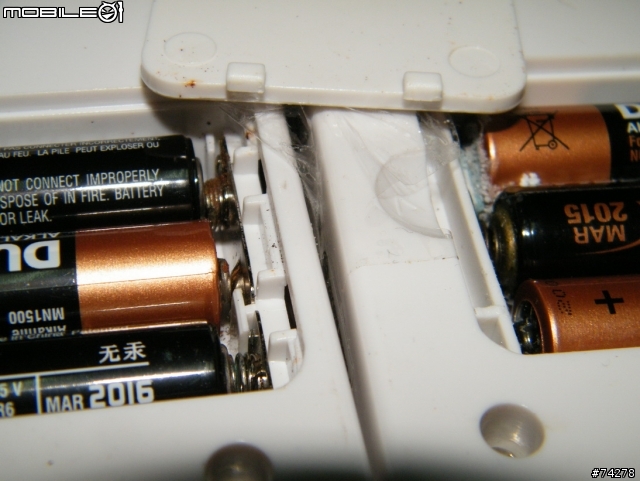 金頂電池""漏液"",質疑品質不良,使用請小心,以免貴重物品損壞!!!(有圖有真相)