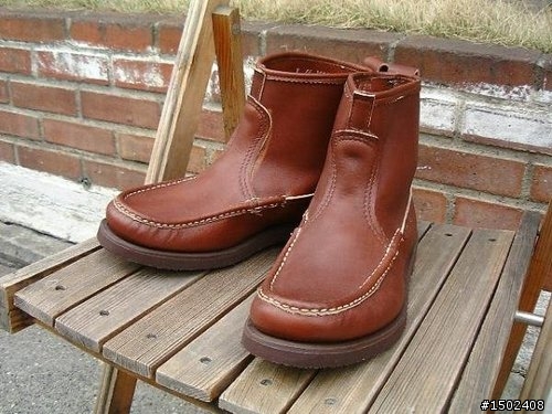 [分享] 紅燒雞翅膀吃膩了嗎?來份不一樣的吧!RUSSELL MOCCASIN 獵靴