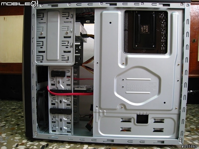 近期新的愛用機殼 - CoolerMaster Elite 371