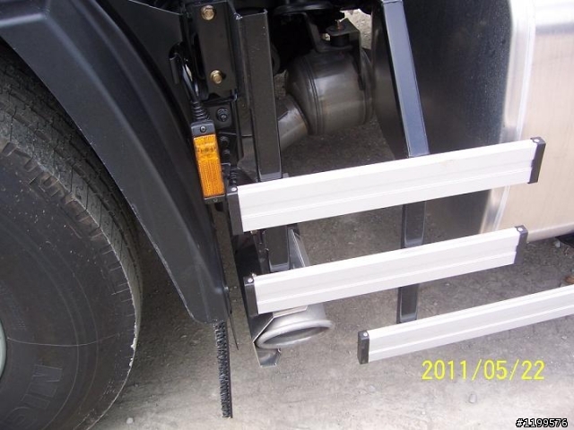 來自荷蘭的DAF CF 460重車 開箱 自排的唷!!!