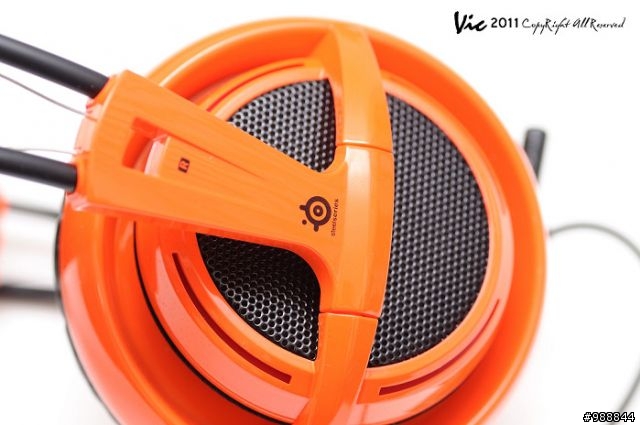 [開箱] SteelSeries SIBERIA V2西伯利亞二代響樂