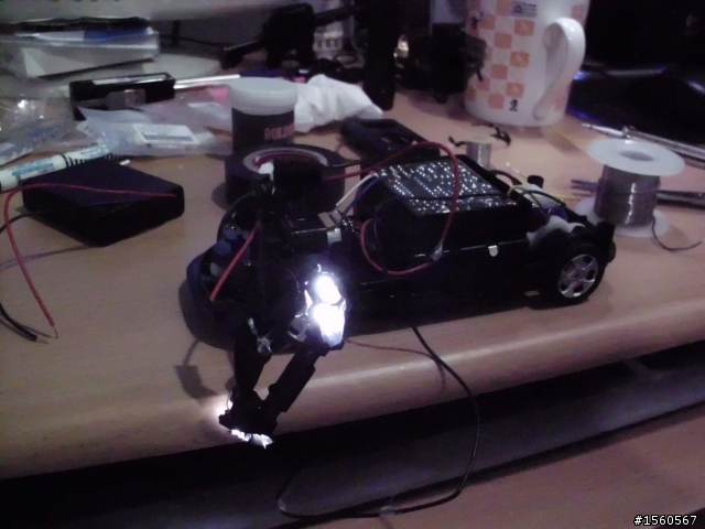 RASTAR~1/24 GOLF 遙控車~上個大燈吧~
