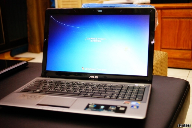 [簡易開箱] ASUS A52JT  i3-390M+ ATI 6370M  開箱