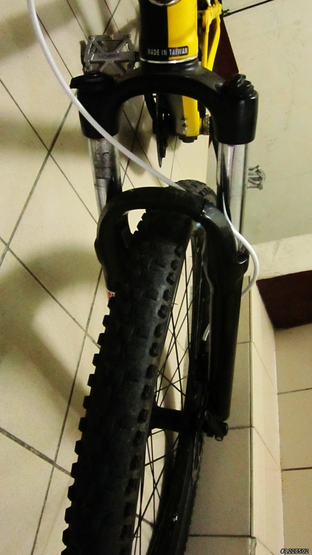ROCK SHOX DART 3 軟掉了...