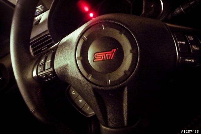 低調黑 STI 簡易開箱~