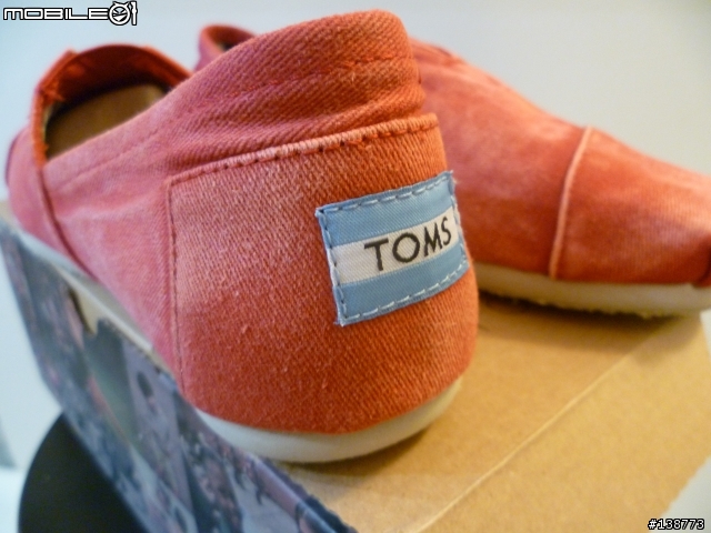 [開箱]TOMS Classic Red (字多請慎入) （5/28更新）