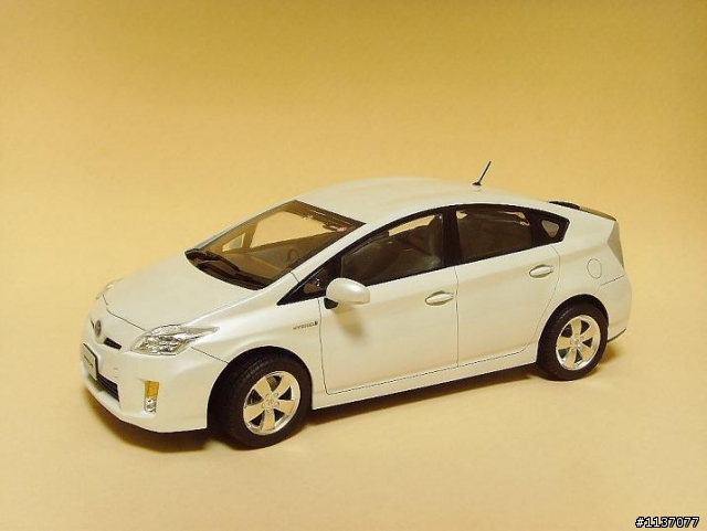 [作品分享]車模 TOYOTA 1/24 PRIUS