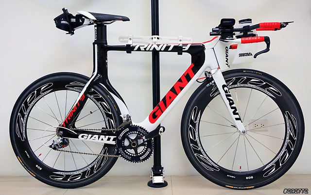 Giant Trinity Advanced SL+SRAM R2C TT Shifter+SRAM RED+Rotor Q-Rings+ZIPP 808 Tubular