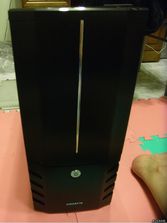 [技嘉機殼開箱文] Gigabyte iSOLO 3134