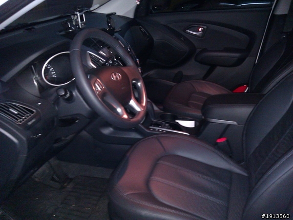 最漂亮的兩台SUV: ix35 + Luxgen7 SUV