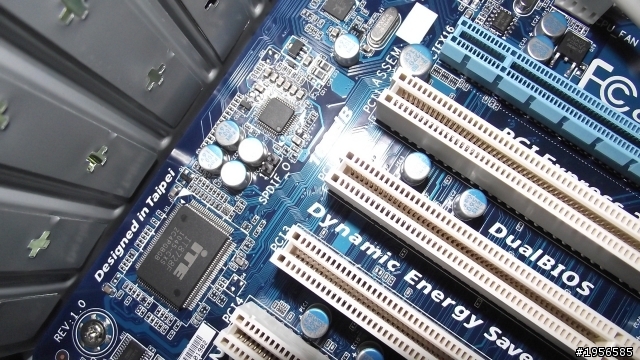 過氣的卡王 GTX 260 開箱 by 技嘉 GV-N26UD-896M 448BIT 外加超頻測試 他的極限 等你體驗