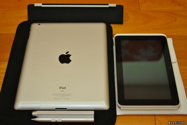 黑白雙雄 -- iPad 2 & Flyer