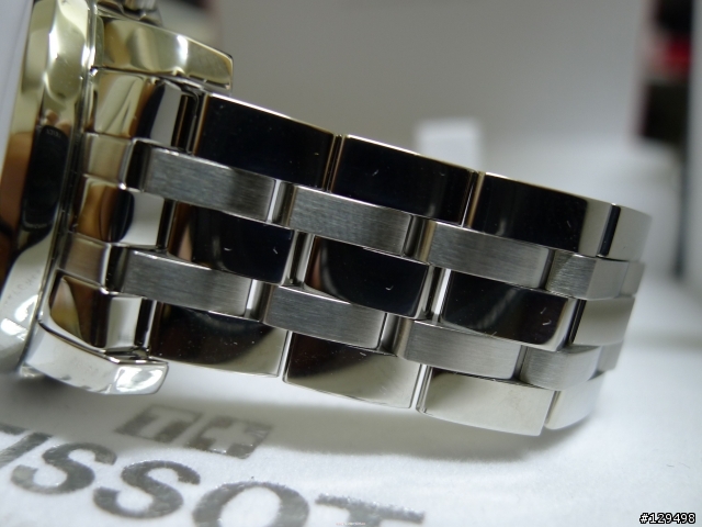 [開箱]Tissot Prc200石英計時鋼帶表