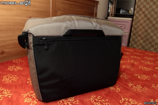 [分享]Manfrotto 曼富圖Stile Unica V Messenger 中型郵差包