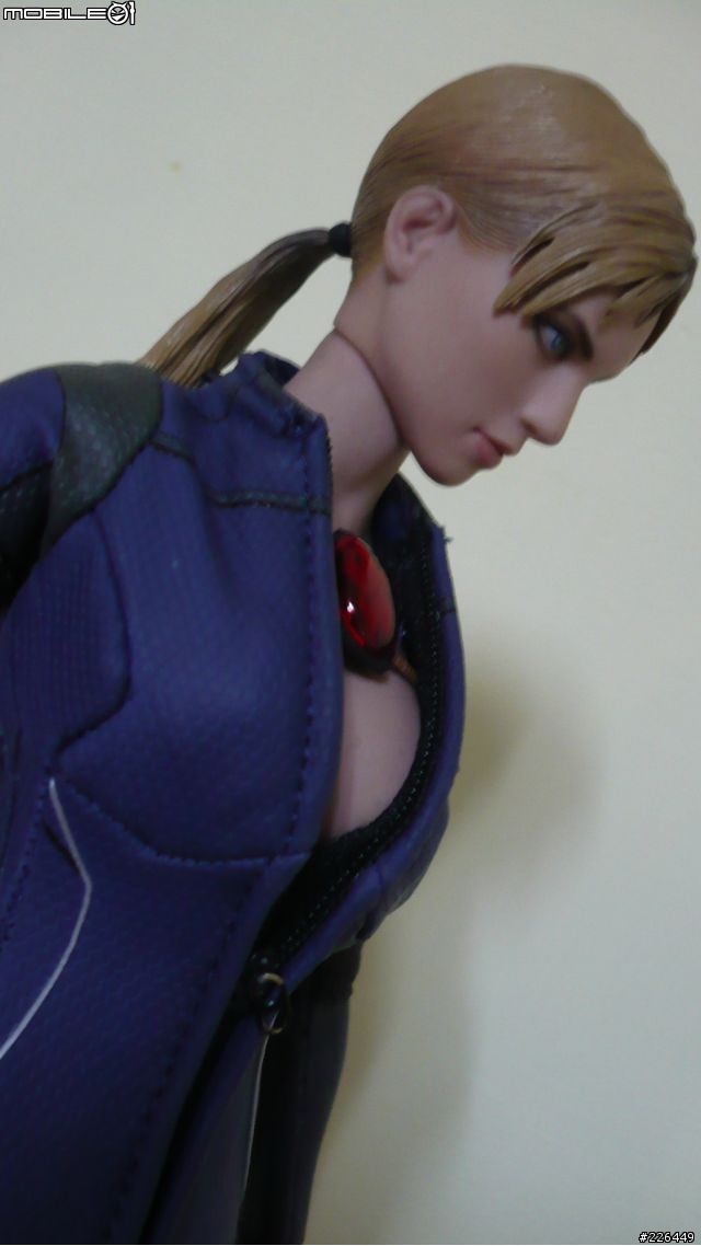 HOTTOY 惡靈古堡 吉兒 開箱