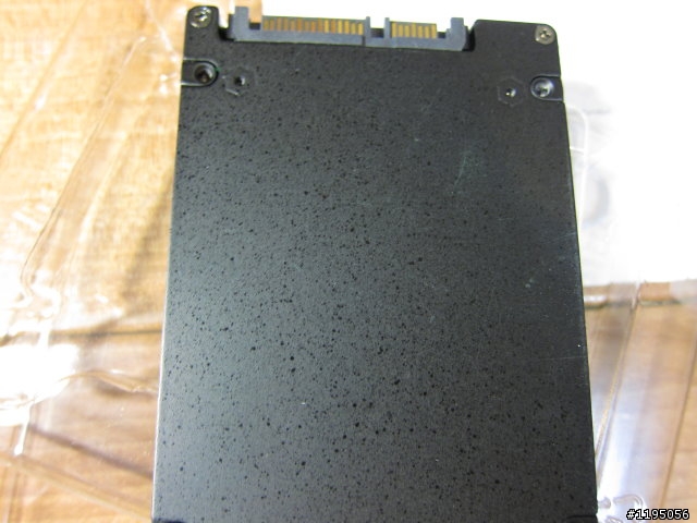 簡易開箱 SILICON POWER E20 64G SSD
