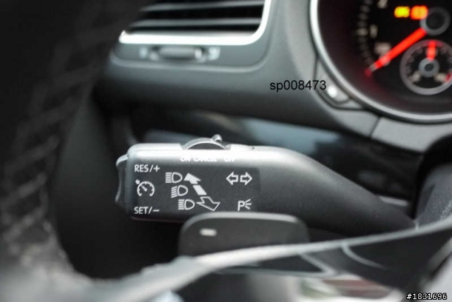 台灣驚見GOLF R-LINE VI(圖多)