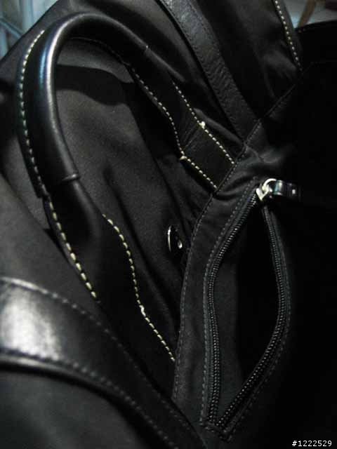 COACH Men's  郵差包~ 開箱文!!!