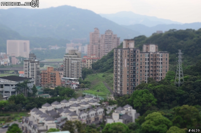 【D5100蓋大樓】大家一起來加油~