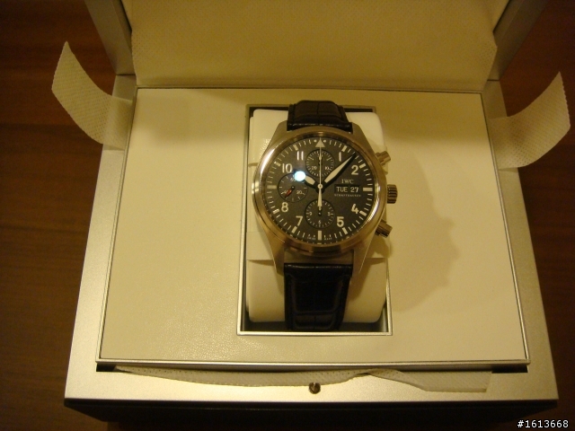 趁6月1日漲價前 IWC 3717飛行員腕錶購入