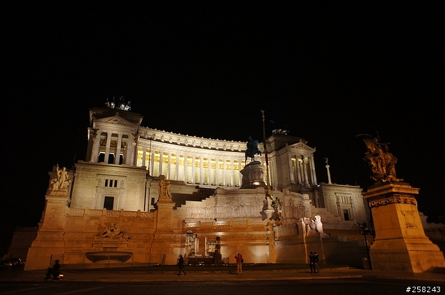 【西西分享】義大利DAY7---西恩納Siena、奧爾維耶托Orvieto、羅馬夜遊Roma