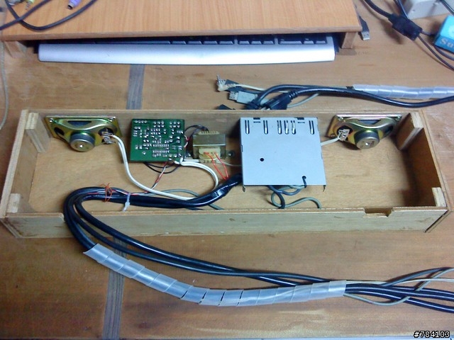Diy:整理電腦桌囉! part 2