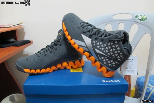Reebok!好久不見，Zig nano慢跑鞋 & Zig slash籃球鞋 開箱!