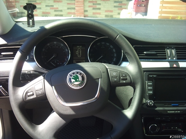 不專業、有熱血，我的人生第一台進口車之SKODA SUPERB 1.8TSI 開箱文