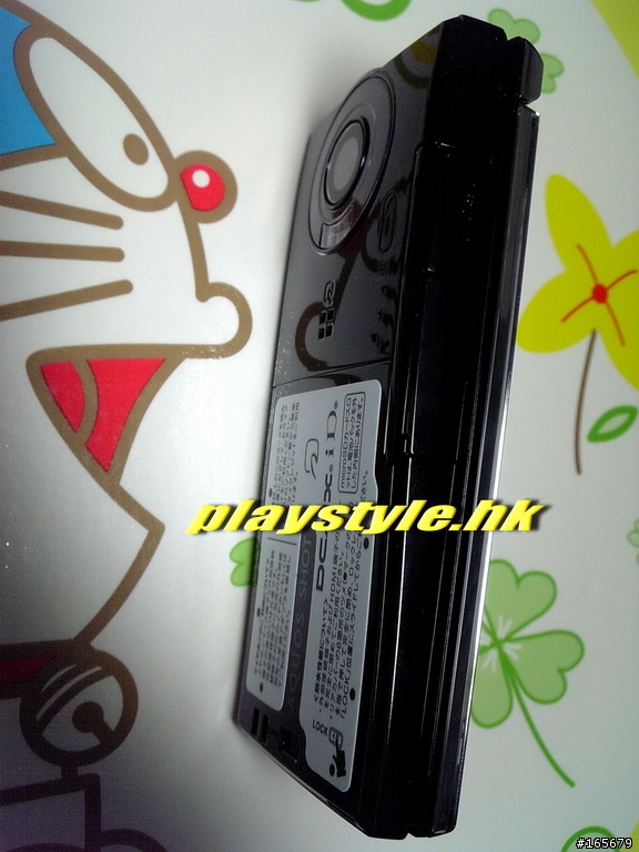 最新軟解扭脖子日機(docomo SH-10C) 裸眼3D+1610萬CCD+機面邊框來電閃燈=亮麗登場