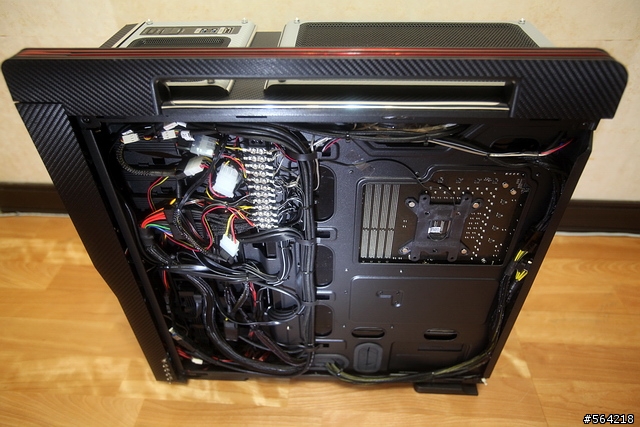 Thermaltake LeveL 10GT 炫光改裝 (圖多)