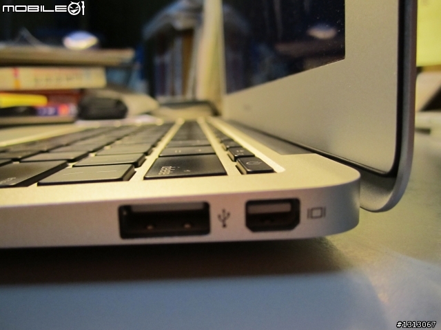 [遲來的開箱]Macbook Air 11.6/64GB