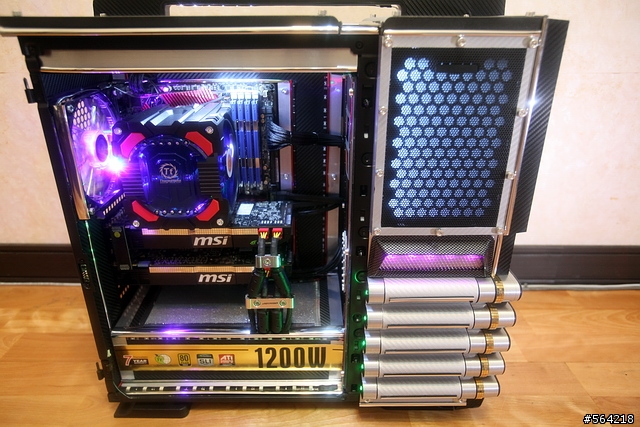 Thermaltake LeveL 10GT 炫光改裝 (圖多)