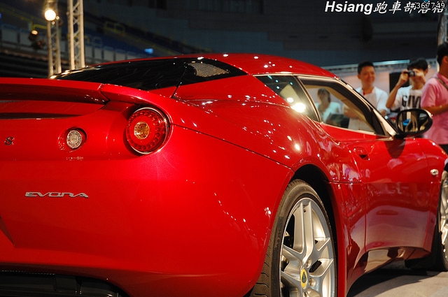 2011高雄巨蛋車展 - 時尚美學，Lotus Evora IPS