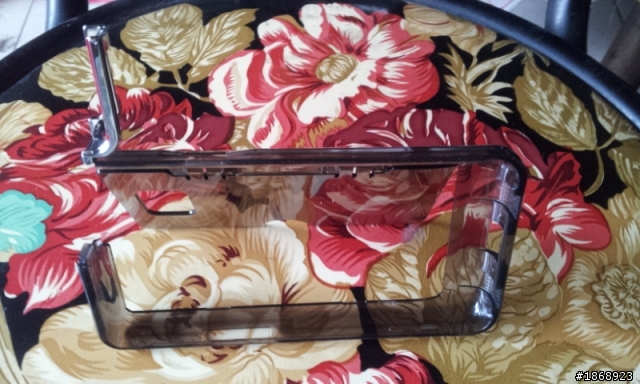 剛收到的S2 可立式 背殼