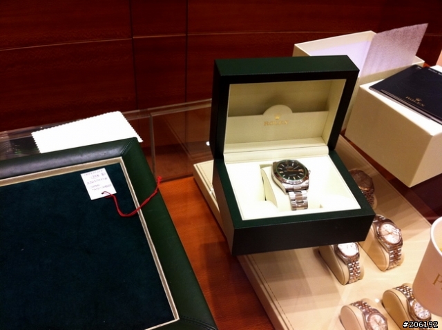 【開箱】Rolex  116400GV 綠玻璃 (圖多)