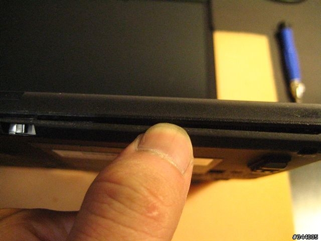[分享]Lenovo X61s 教你省錢的拆機紀錄～想省錢的請進！(圖多慢速勿入)