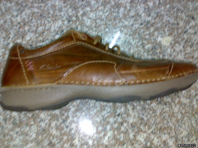 (不專業開箱)一次2雙英國皇室愛用品牌--Clarks----Clarks active rush air及mob raeer