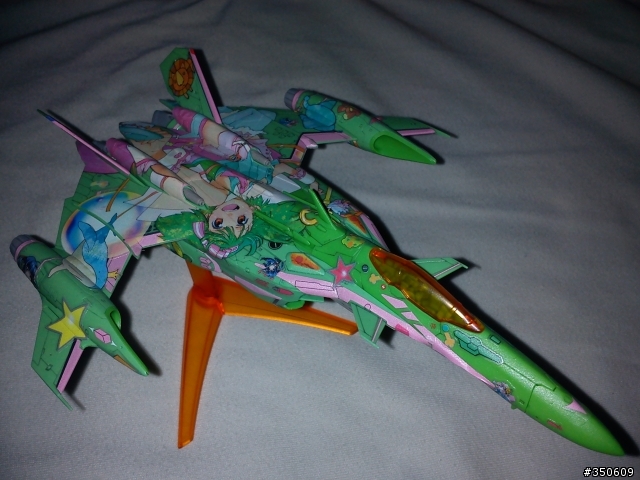 [更新照片增加描述] MACROSS F 戀離飛翼 1/100 YF-29 Ranka Lee 蘭卡李