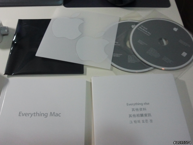 [開箱]還是選擇咬了一口蘋果 2011 Apple Macebook Pro 13"