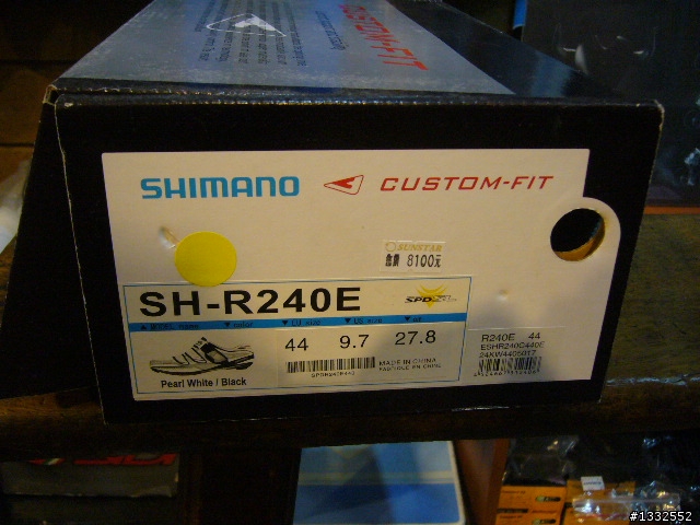開箱~Shimano SH-R240公路車鞋