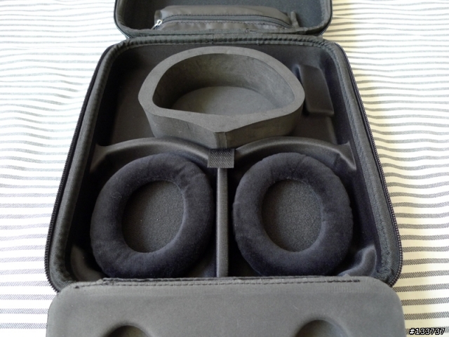［開箱］Shure SRH940 (煥然一新+閃亮亮的銀色)