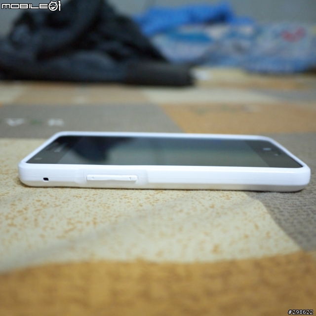 [簡易開箱]I9100+SGP(白)+IMOS膜