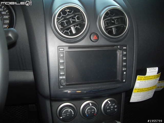 2011 NISSAN ROGUE 黑開箱
