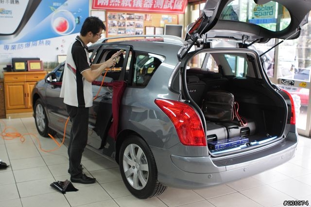 Peugeot 308SW 開箱!(6/2補上內裝照)
