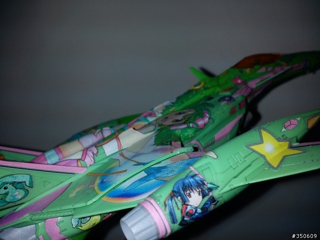 [更新照片增加描述] MACROSS F 戀離飛翼 1/100 YF-29 Ranka Lee 蘭卡李