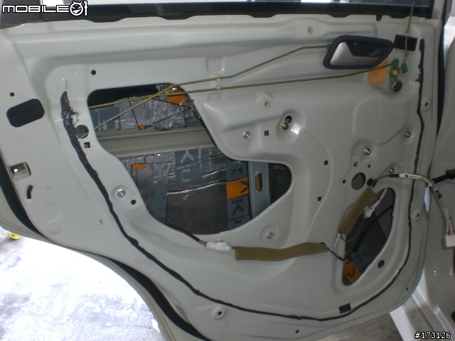 隔音施工第三篇~01的網友smarter10002愛車suzuki liana四門隔音