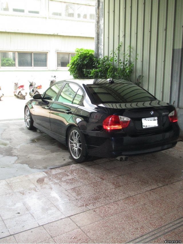 06年 E90 325i 獻醜照