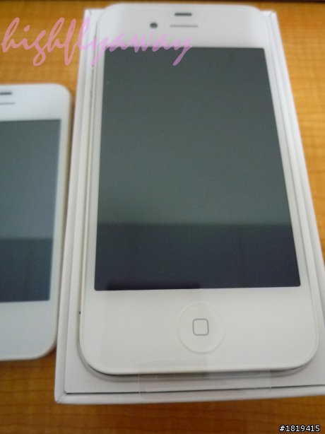 真假白色iphone4!? 換殼原廠比較分享