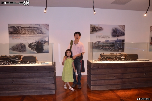 【補充】高雄臨海線動態火車模型展夜間及音效行駛影片