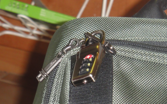 TUMI_Wheeled backpack #22472